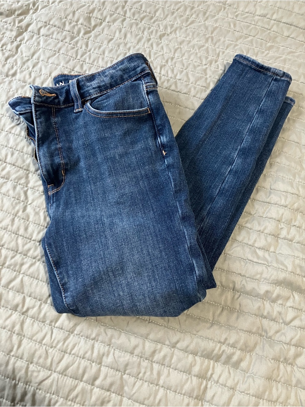 American Eagle Dream Stretch Super High Waisted Jeggings size 4 extra short